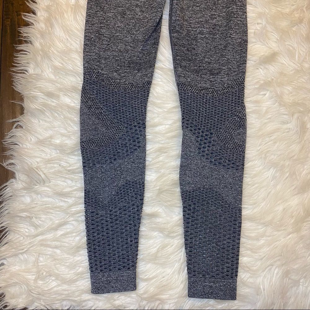 Alala Gray Camo Seamless Tight Size Small - image 7